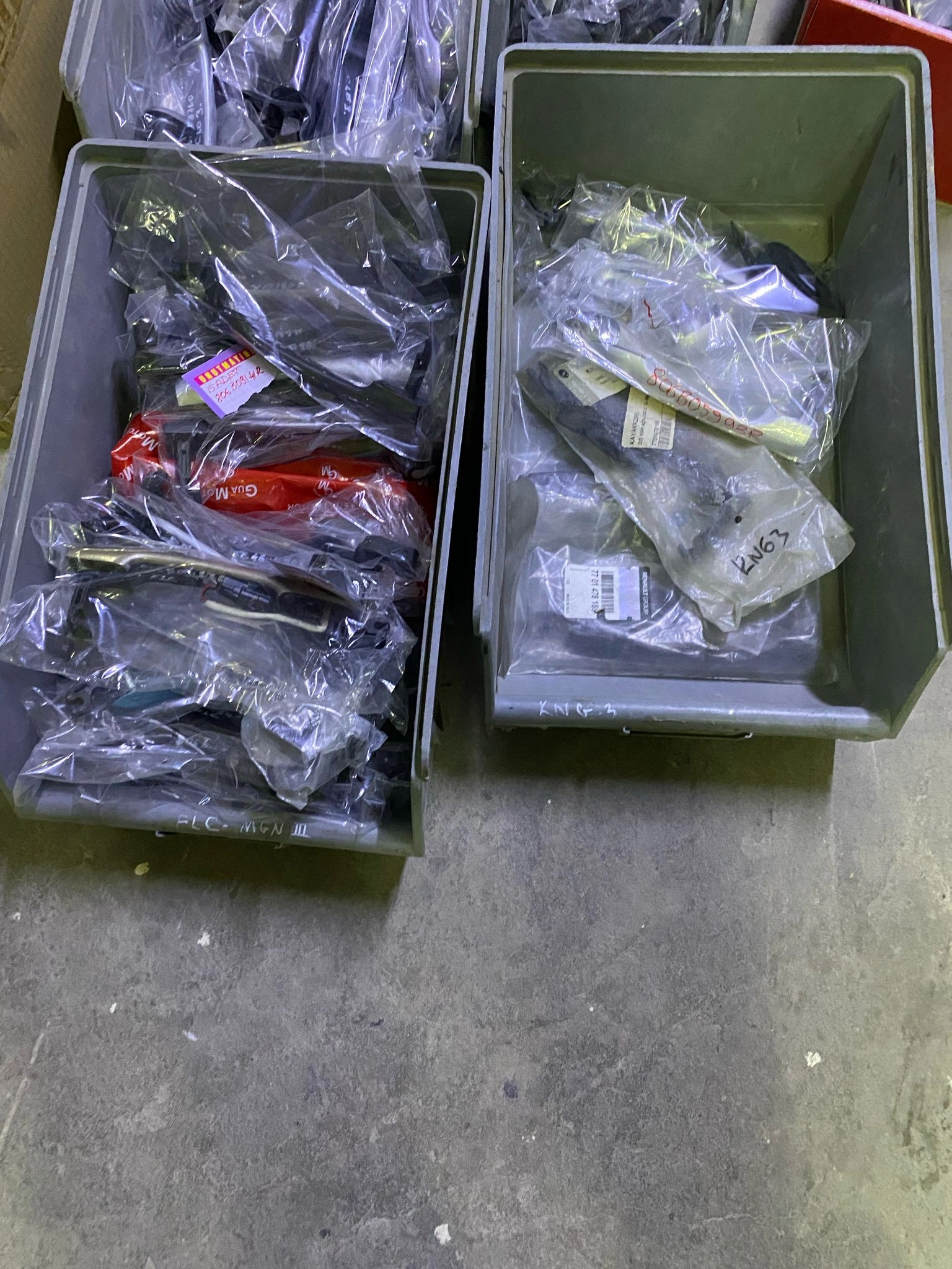 resimler/genel/ARKA KAPI KOLU ÇİZGİLİ SOL MAREA