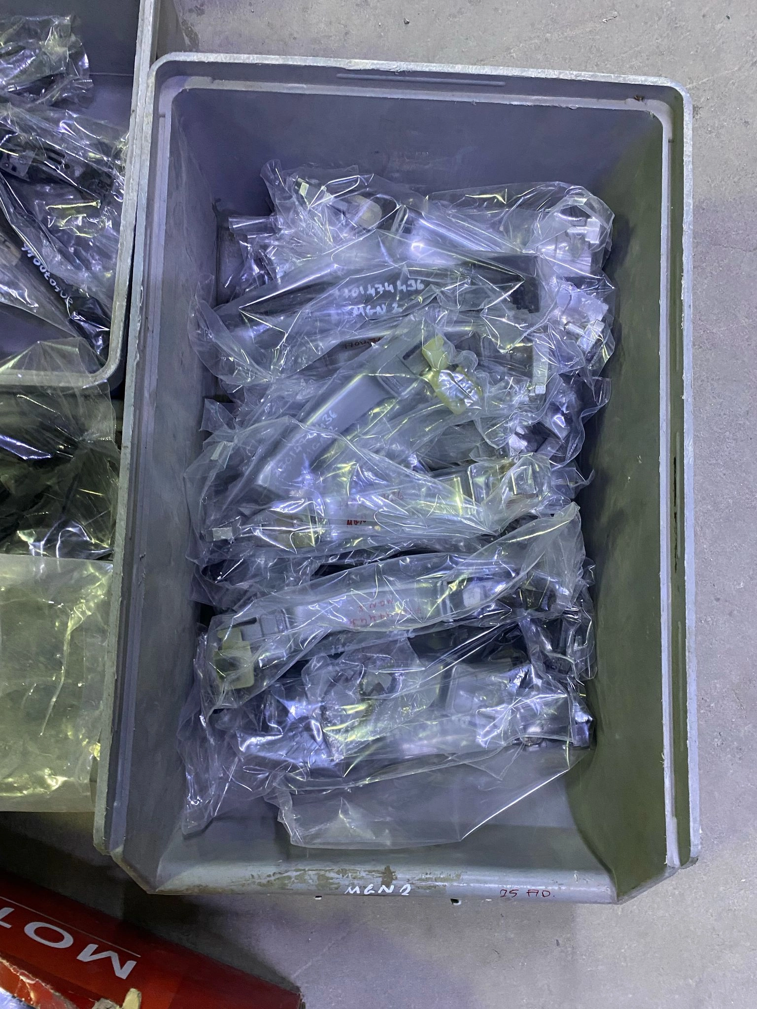 resimler/genel/ARKA KAPI KOLU ÇİZGİLİ SOL MAREA