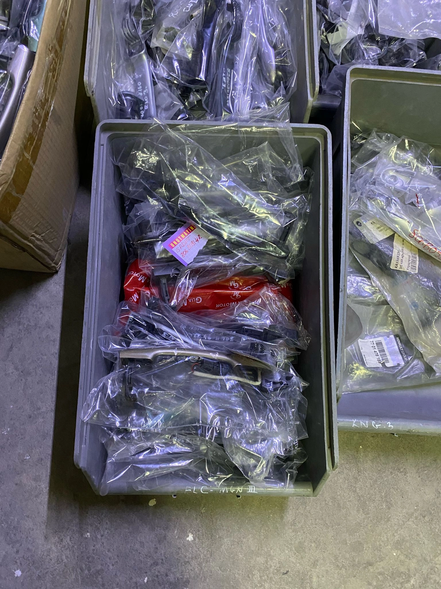 resimler/genel/ARKA KAPI KOLU ÇİZGİLİ SOL MAREA